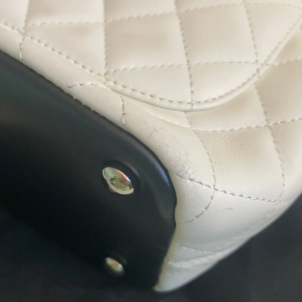 Chanel Ligne Cambon Tote - Picture 17 of 17